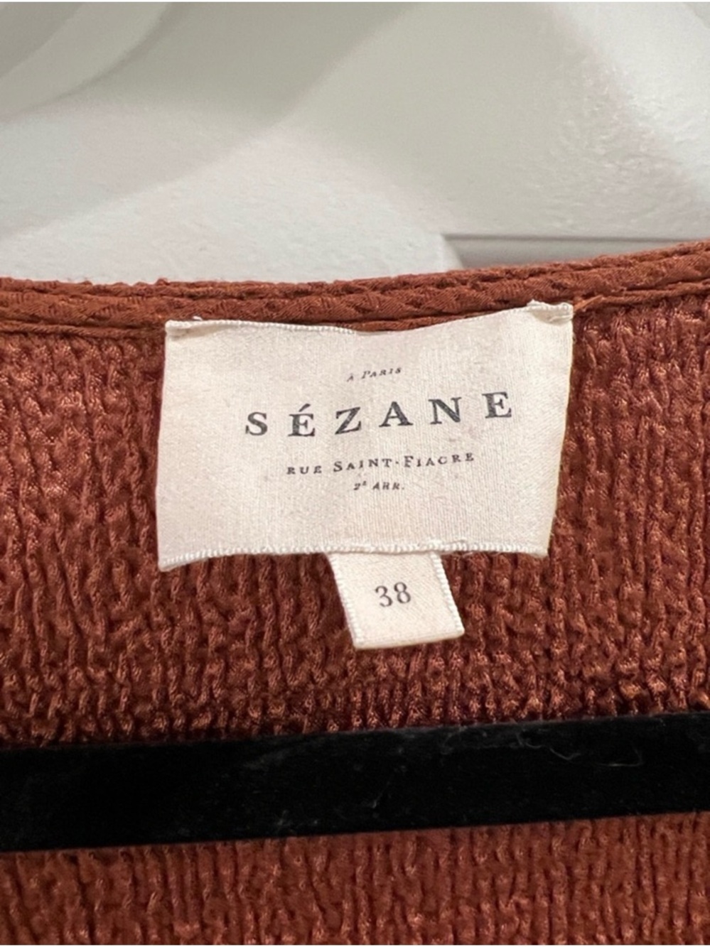Sézane Paris Textured Rust Midi Dress – Size 38 – Elegant Wrap‑Style Silhouette - Picture 3 of 10